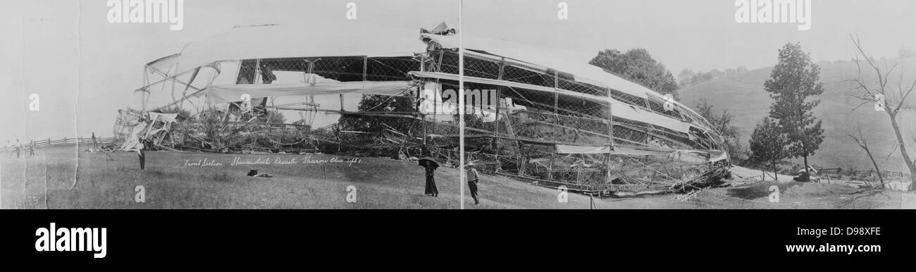 Front section, Shenandoah disaster, Sharon, Ohio,1925. Aeronautical accident. Stock Photo