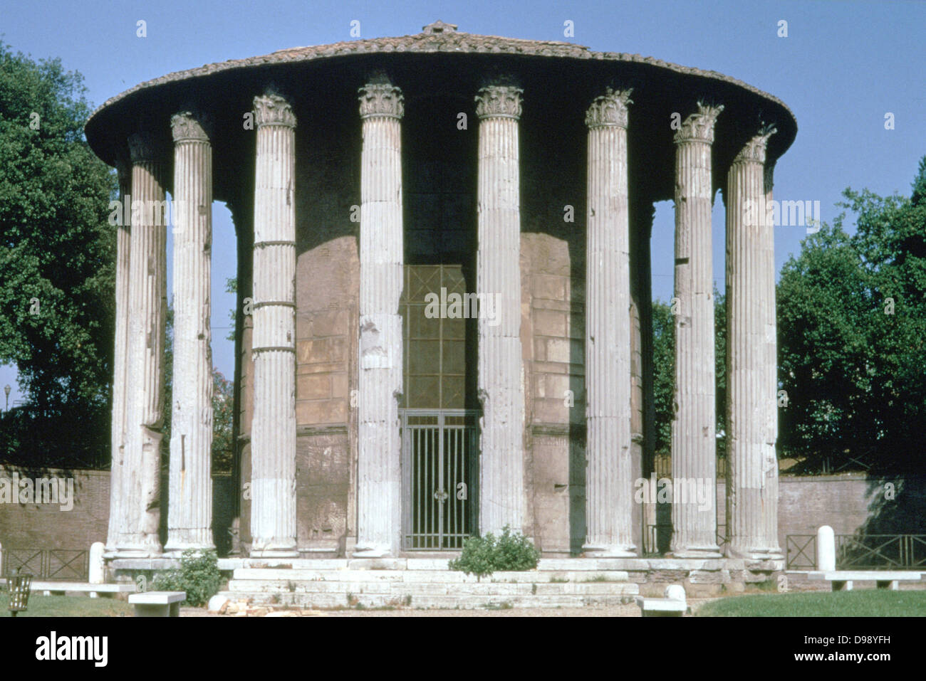 Temple of Vesta, Ancient Roman, 2nd century AD. Vesta, virgin goddess of the hearth, Hestia in the Greek pantheon. Religion Mythology Stock Photo
