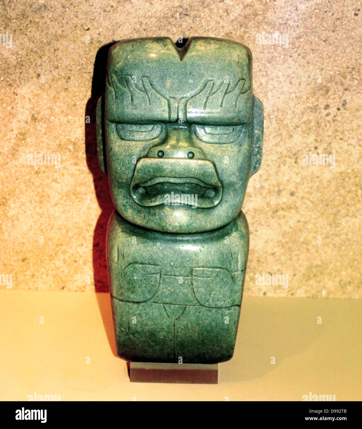Jade votive axe: Olmec, 1200-400 BC. Mexico Mesoamerican Artefact Pre-Columbian Stock Photo