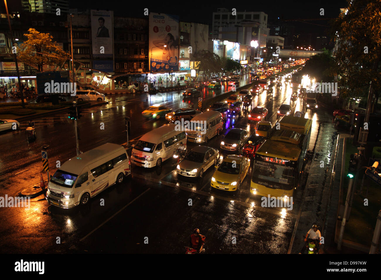 Traffic in Bangkok , the capital city of Thailand at night Stock Photo