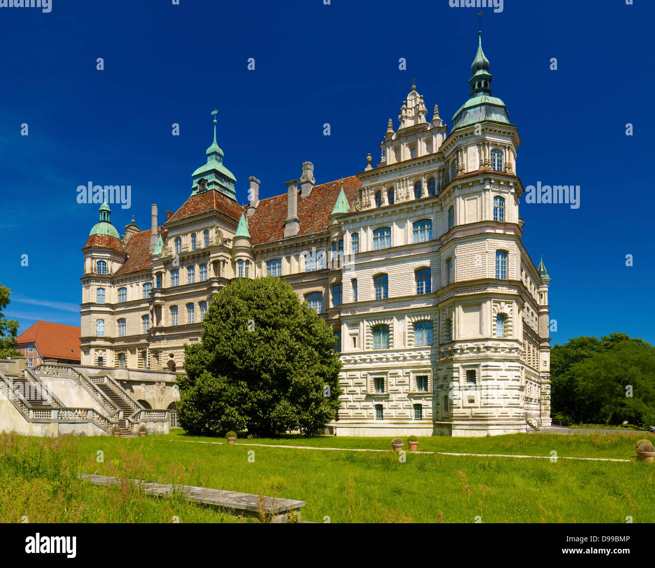 Castle gustrow hi-res stock photography and images - Alamy