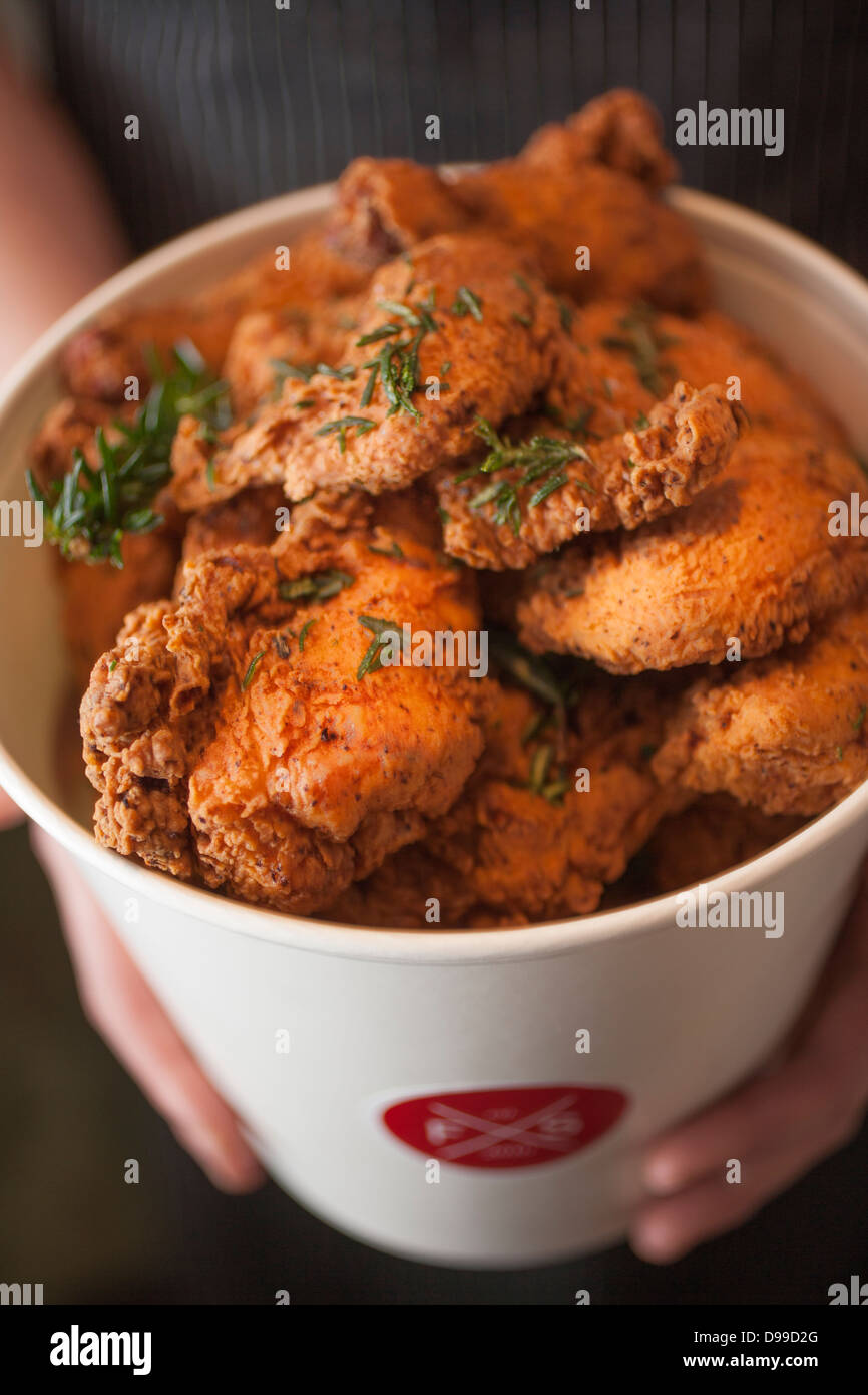 bucket of golden fried chicken Stock Photo