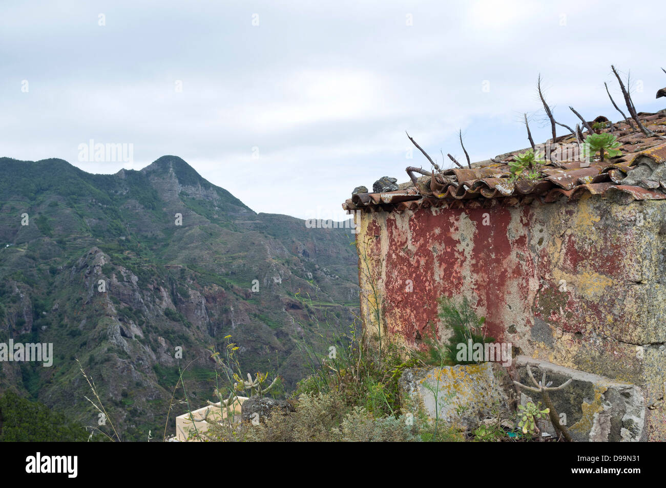 Old abandoned house on the side of a barranco in Anaga, Tenerife, Canary Islands, Spain, Stock Photo