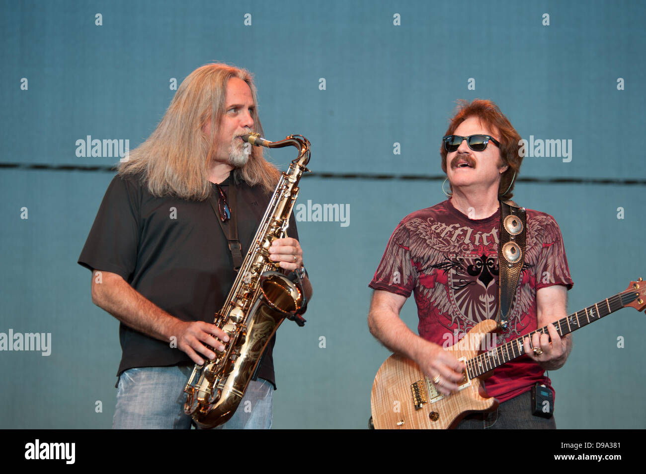 Lincoln, CA, USA. 14th June, 2013. Marc Russo (R) and Tom Johnston perform with The Doobie Brothers at Thunder Valley Casino Resort in Lincoln, California on June 14th, 2013 Stock Photo