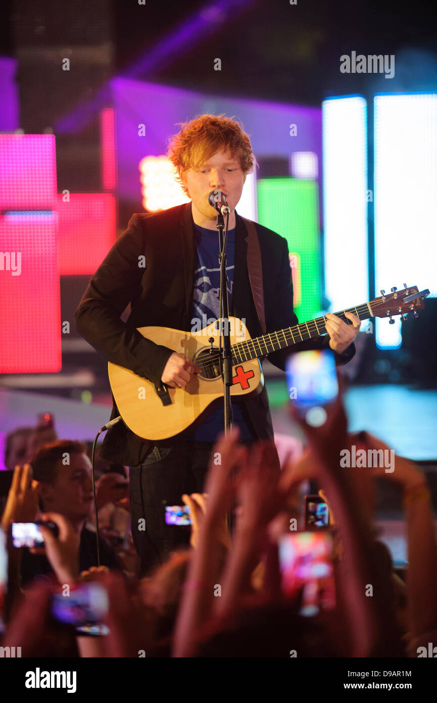 Toronto, Canada. 16th June, 2013.  Ed Sheeran performs at the 2013 MMVA in Toronto Canada. The MuchMusic Video Awards took over the trendy Queen West village in Toronto for an award show featuring PSY and other super stars including Avril Lavigne, Demi Lovato, Serena Ryder, Ed Sheeran, Marianas Trench, Classified, and Armin Van Buuren with Trevor Guthrie. Credit:  Victor Biro/Alamy Live News Stock Photo