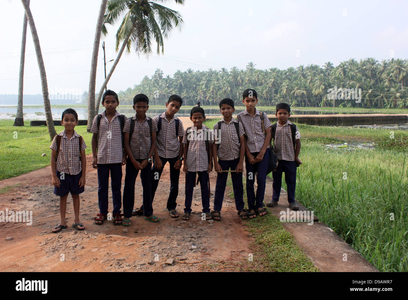 Kerala school uniform hires stock photography and images Alamy
