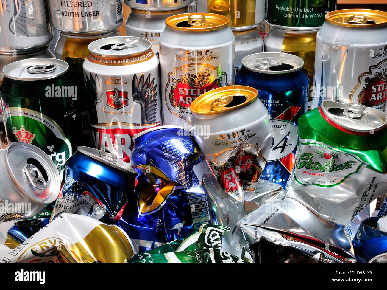 Empty beer cans Stock Photo - Alamy