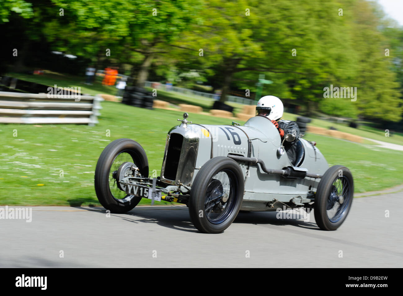 Car Racing London A car racing around Crystal Palace Park in London for the Motorsport at ...