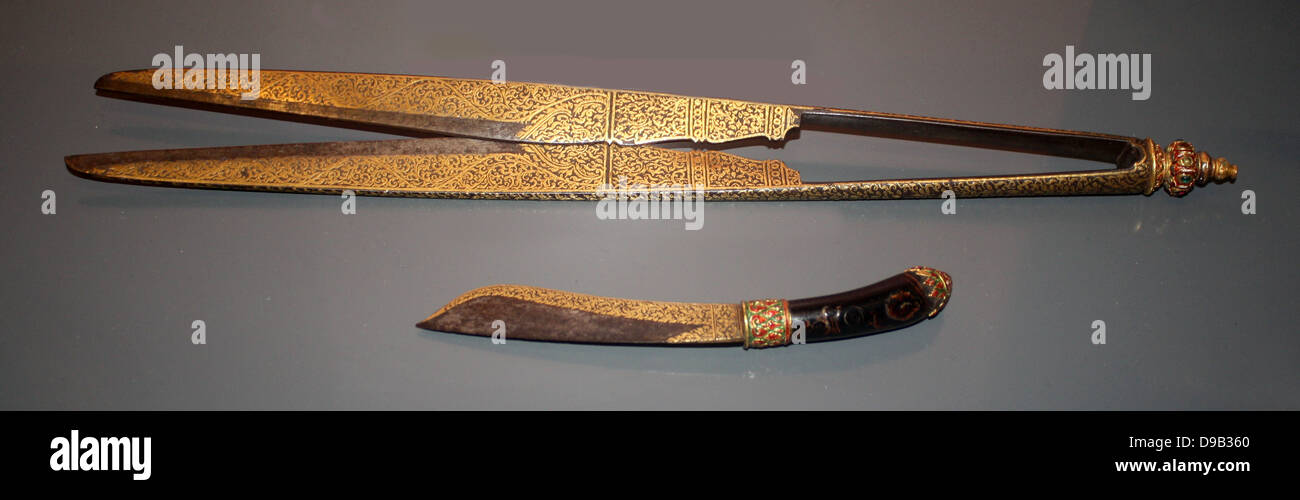https://c8.alamy.com/comp/D9B360/tonsure-scissors-takrai-and-ceremonial-razor-mit-khone-1800-50-scissors-D9B360.jpg