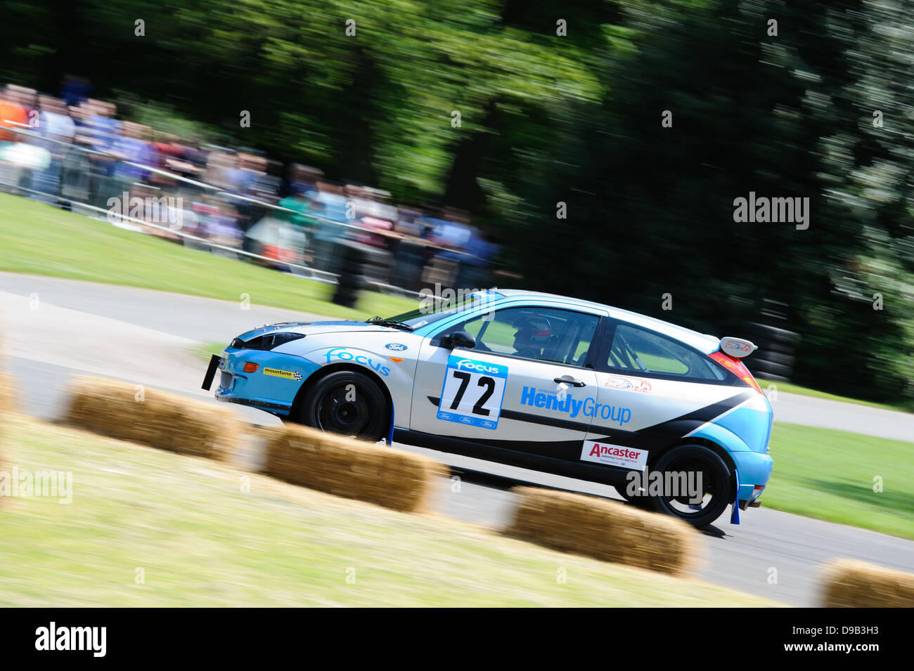 Car Racing London A car racing around Crystal Palace Park in London for the Motorsport at ...