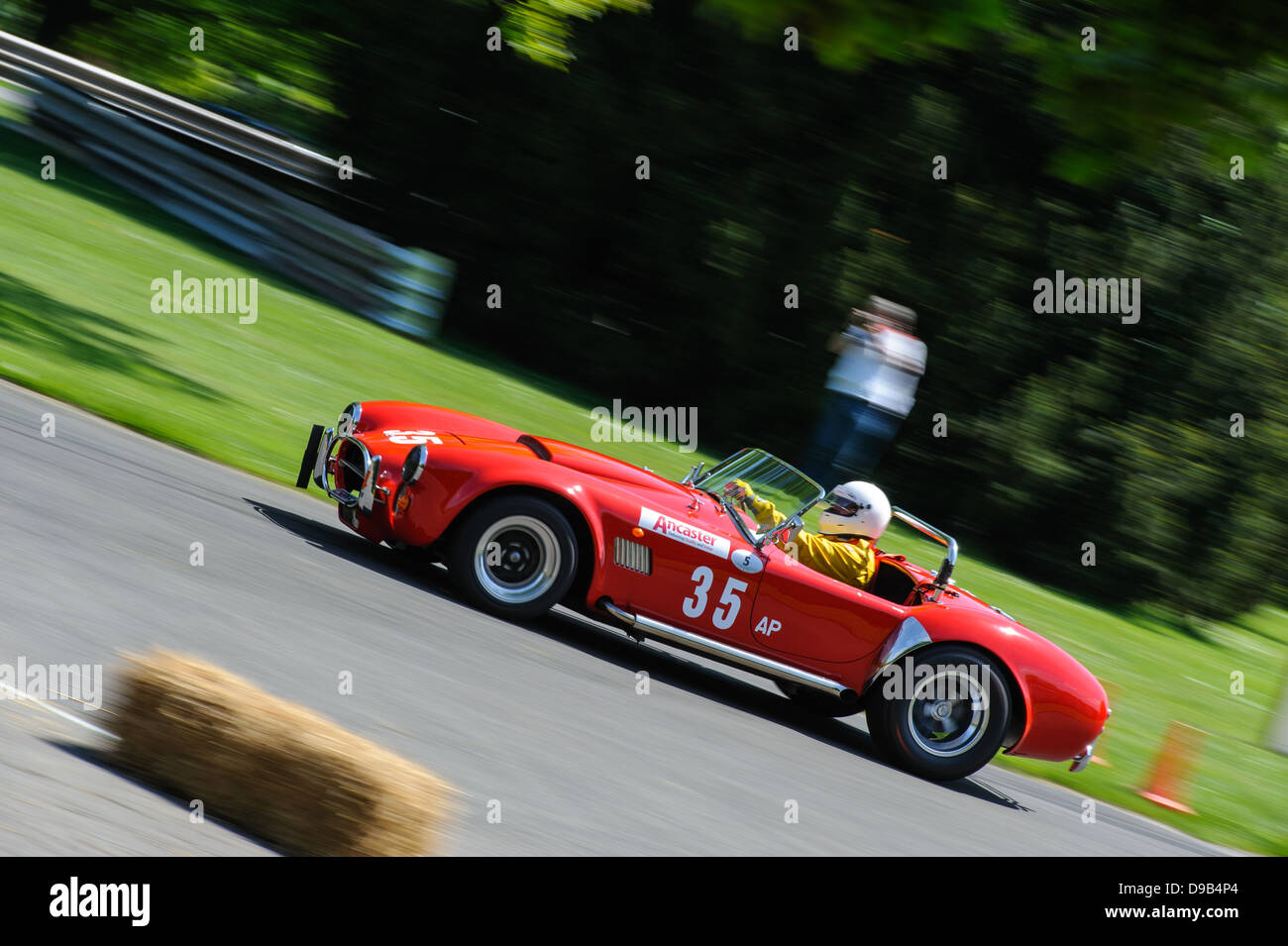 Car Racing London A car racing around Crystal Palace Park in London for the Motorsport at ...