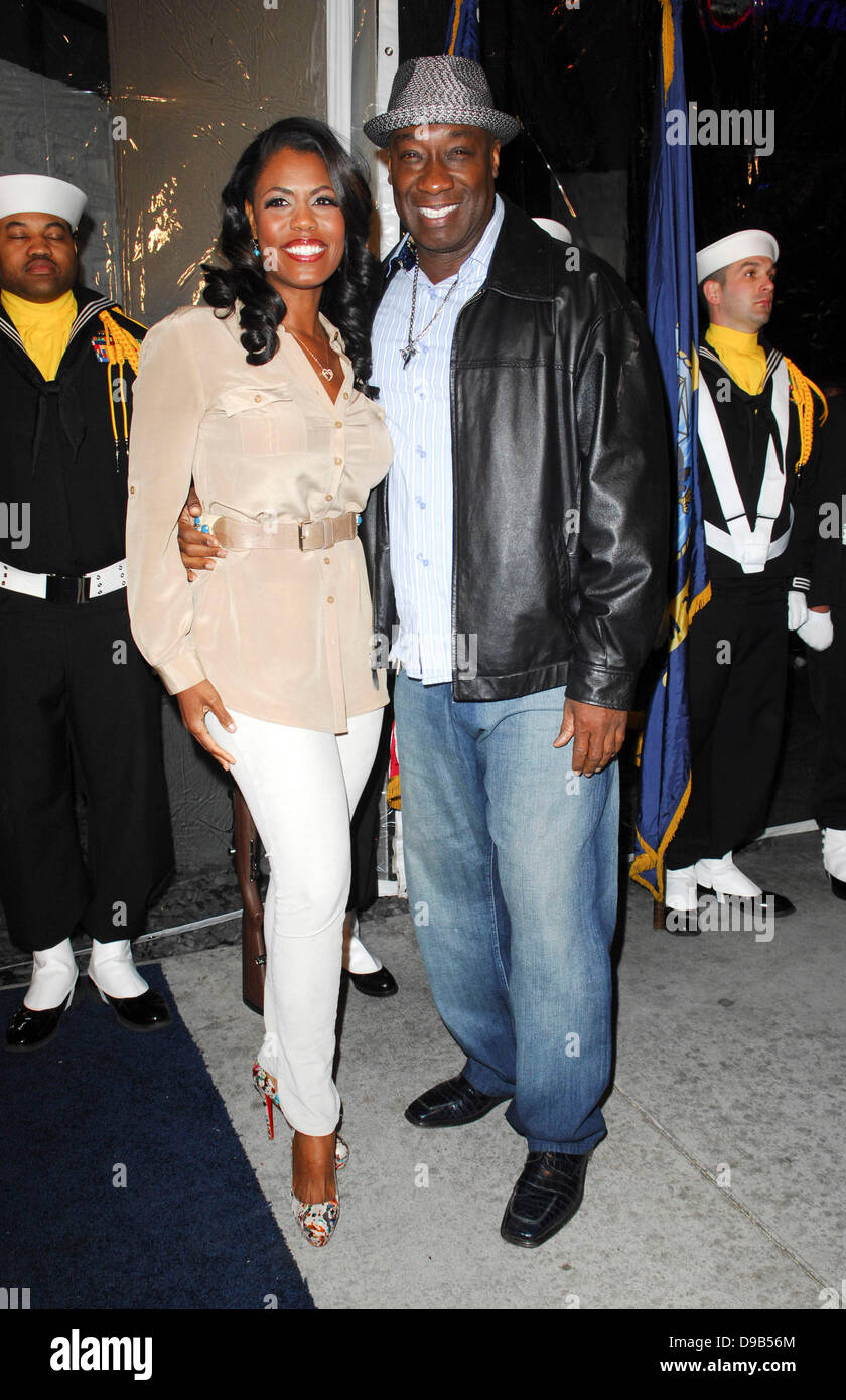 Omarosa Manigault-Stallworth, Michael Clark Duncan The Los Angeles premiere of 'Act Of Valor' at the ArcLight cinema - Arrivals Los Angeles, California - 13.02.12 Stock Photo
