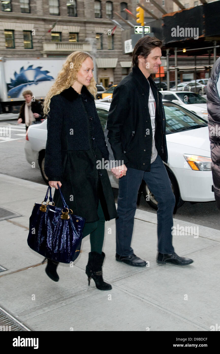 Jim Carrey and Anastasia Vitkina out and about in Manhattan New York City, USA - 10.02.12 Stock Photo
