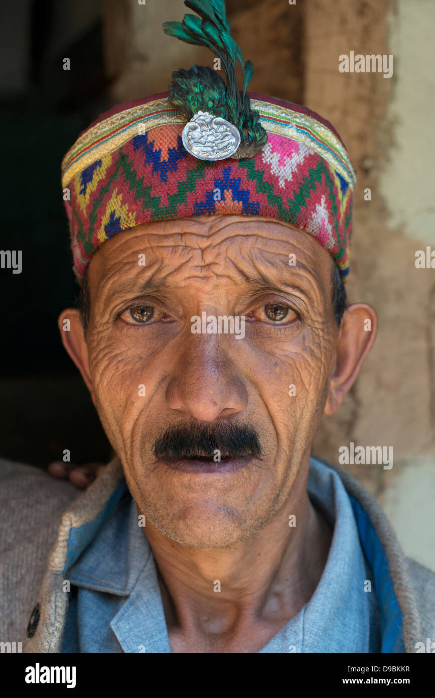 Tribal people of india hi-res stock photography and images - Alamy