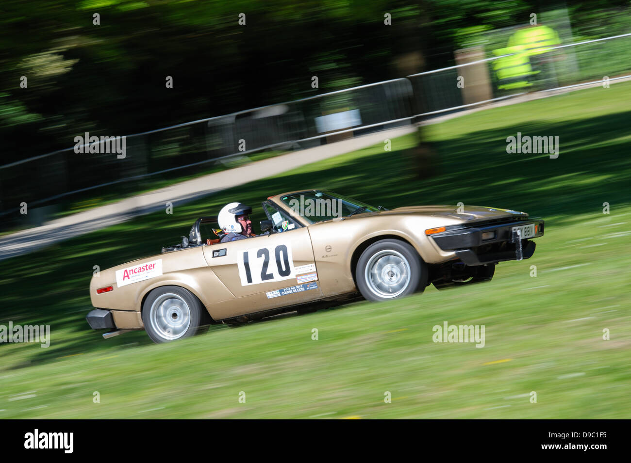 Car Racing London A car racing around Crystal Palace Park in London for the Motorsport at ...