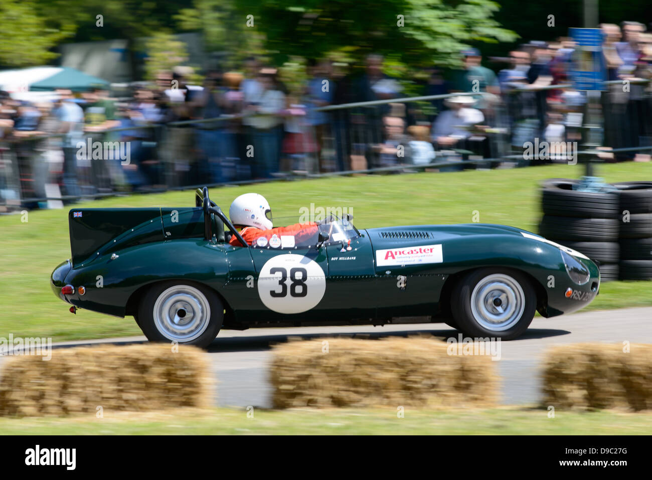 Car Racing London A car racing around Crystal Palace Park in London for the Motorsport at ...