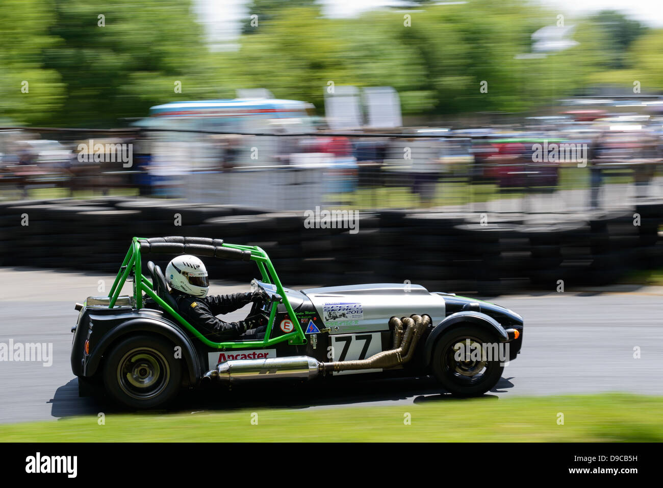 Car Racing London A car racing around Crystal Palace Park in London for the Motorsport at ...