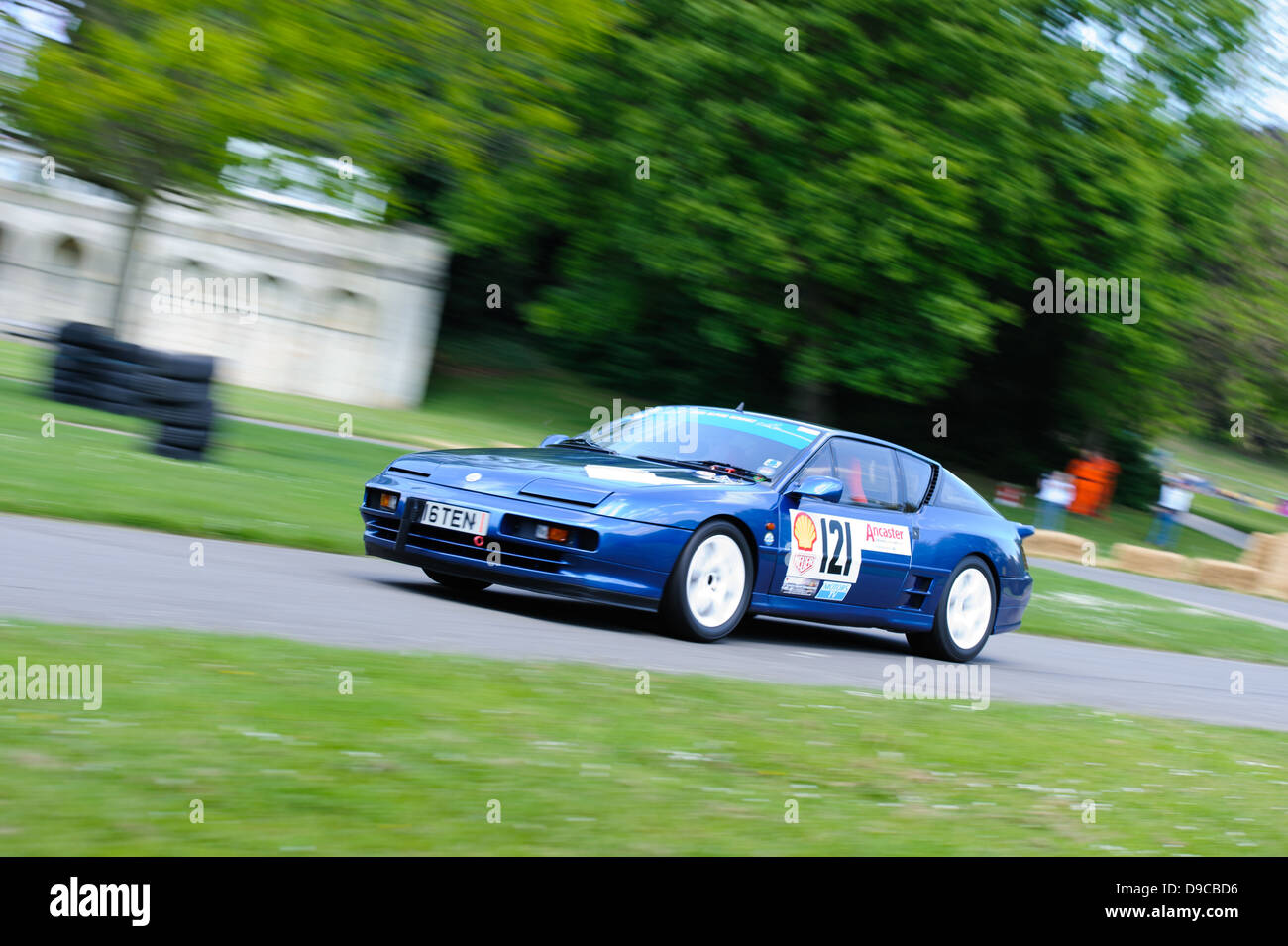 Car Racing London A car racing around Crystal Palace Park in London for the Motorsport at ...