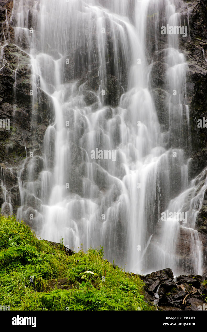 Horse Tail Falls, Keystone Canyon, Richardson Highway, 15 miles east of Valdez, Alaska, USA Stock Photo