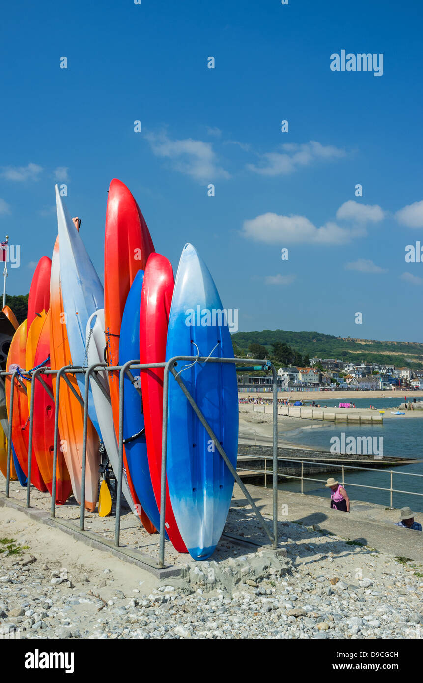 Lyme regis beach sand sun holiday hires stock photography and images