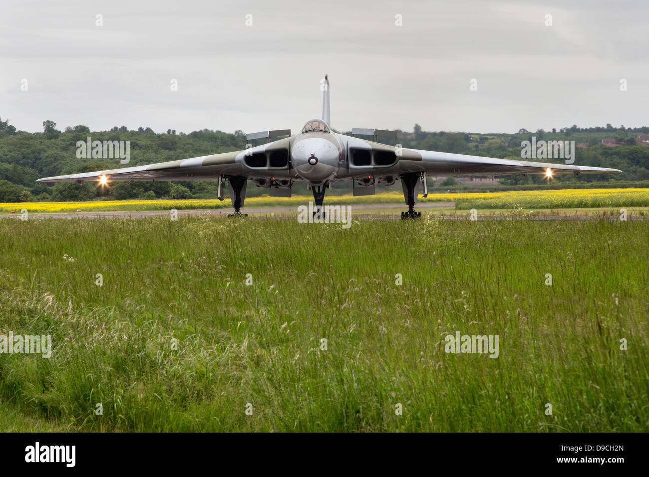 Wings and wheels hires stock photography and images Alamy