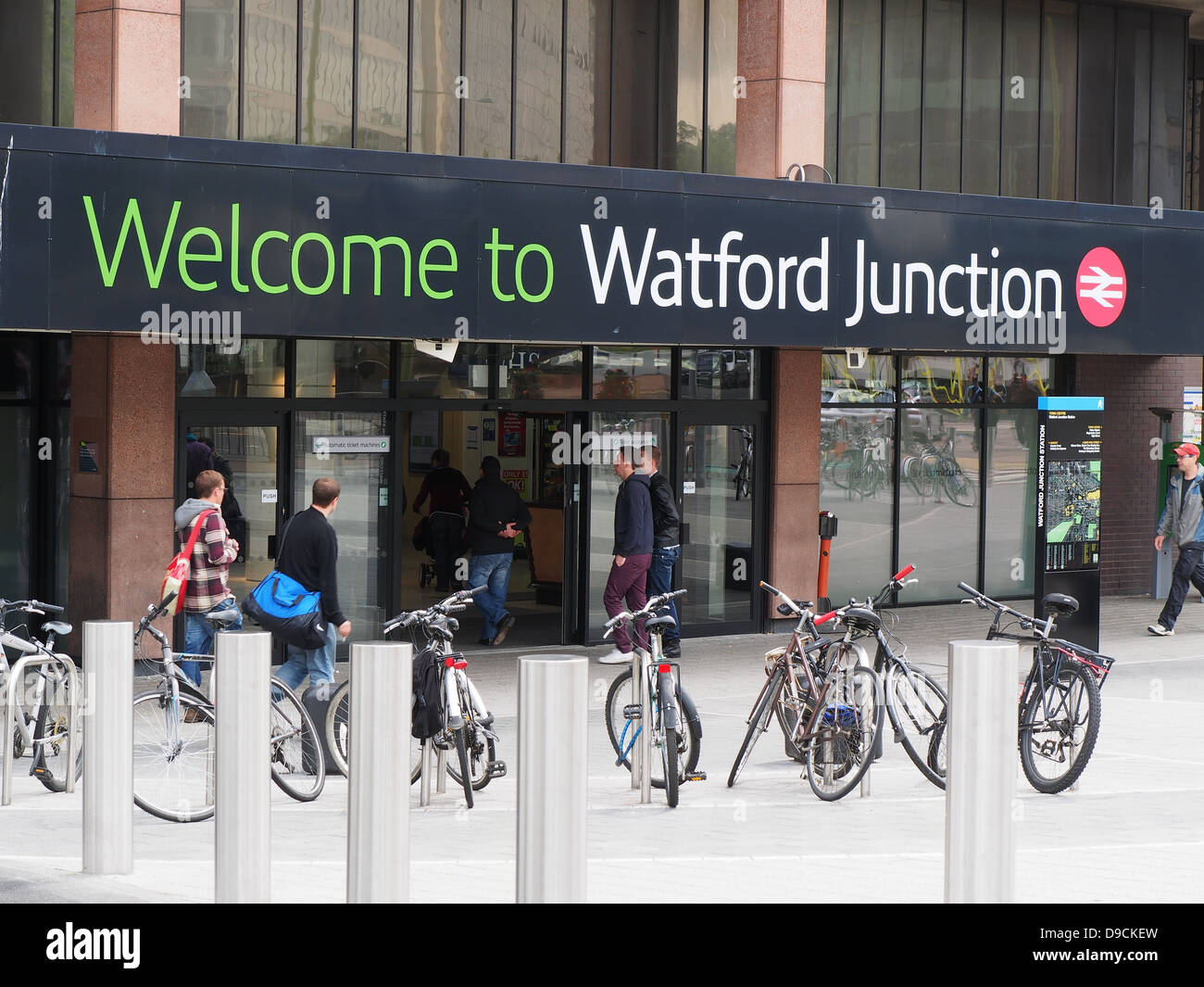 Watford Station Stock Photos & Watford Station Stock Images Alamy