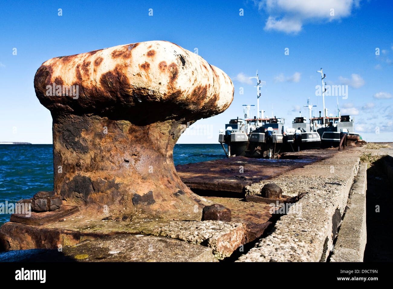 Pile of land hi-res stock photography and images - Alamy