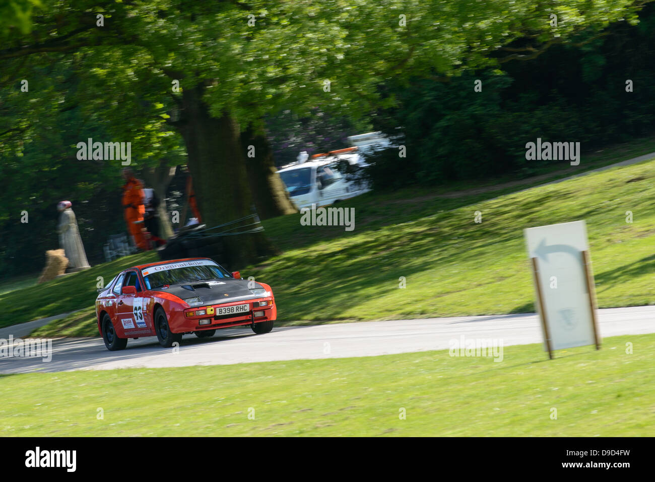 Car Racing London A car racing around Crystal Palace Park in London for the Motorsport at ...