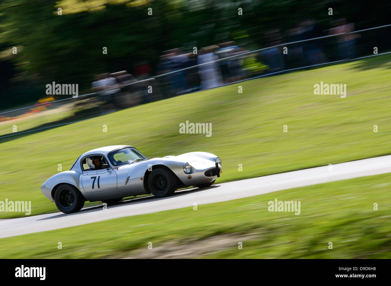 Car Racing London A car racing around Crystal Palace Park in London for the Motorsport at ...