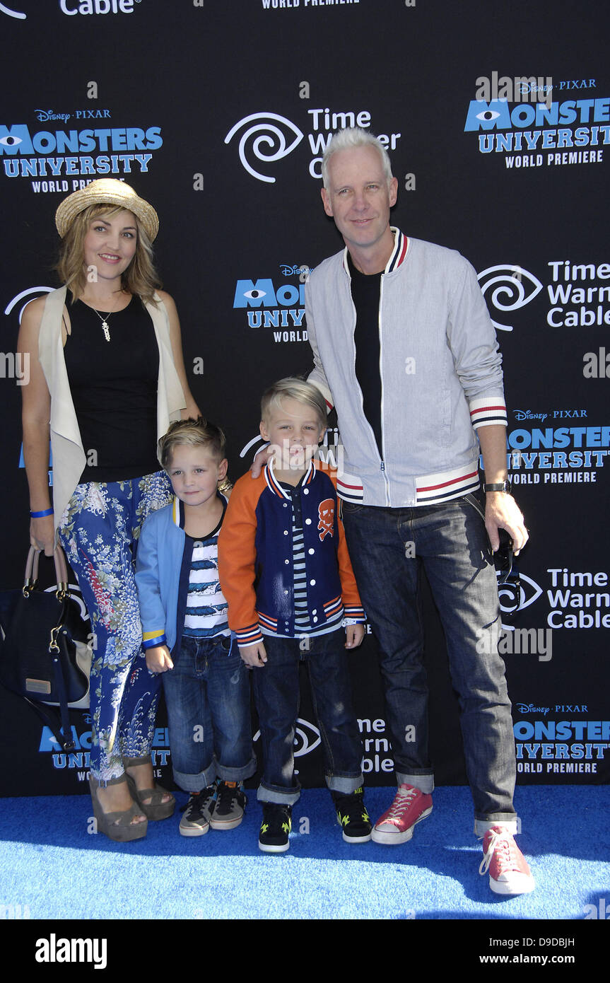 Tom dumont 2013 hi-res stock photography and images - Alamy