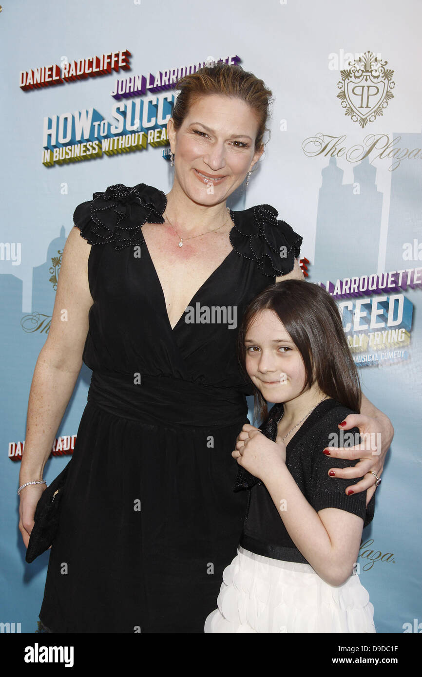 Ana Gasteyer and her daughter Frances Mary McKittrick Opening Night of