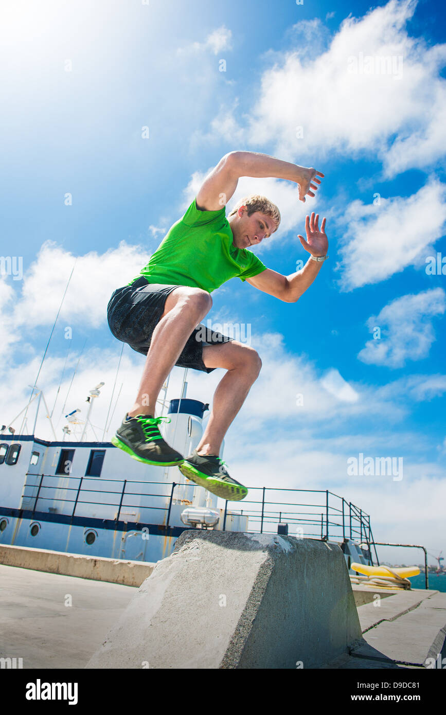 Jumping Hard Hard training casual black man hi-res stock photography and images - Alamy