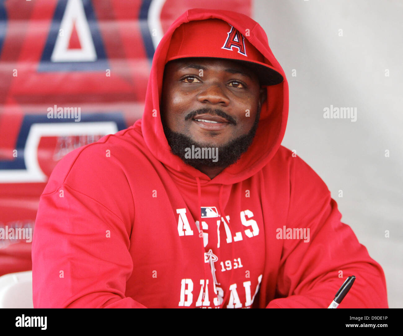 Non Exclusive: MEXICO CITY, MEXICO - JUNE 29: Oliver Perez, Omar Vizquel ,  Fernando Rodney of the Toros of Tijuana during a press conference before  Stock Photo - Alamy