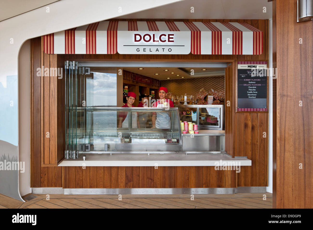 Norwegian Breakaway Cruise Liner Southampton United Kingdom Architect Smc Design 13 Ice Cream Parlour Deckside Stock Photo Alamy