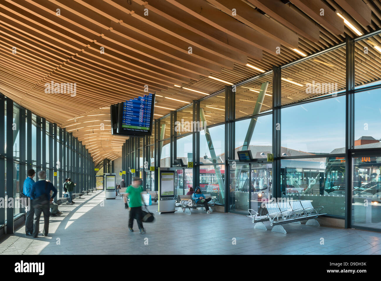 Stoke Bus Station, Stoke on Trent, United Kingdom. Architect Grimshaw, 2013. General interior Stoke Bus Station, Stoke on Trent, United Kingdom. Architect Grimshaw, 2013. General interior