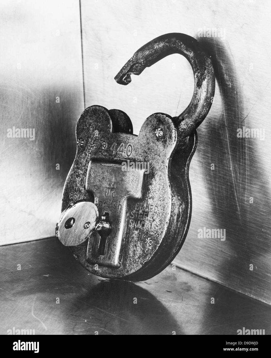 Lock and key Stock Photo Alamy