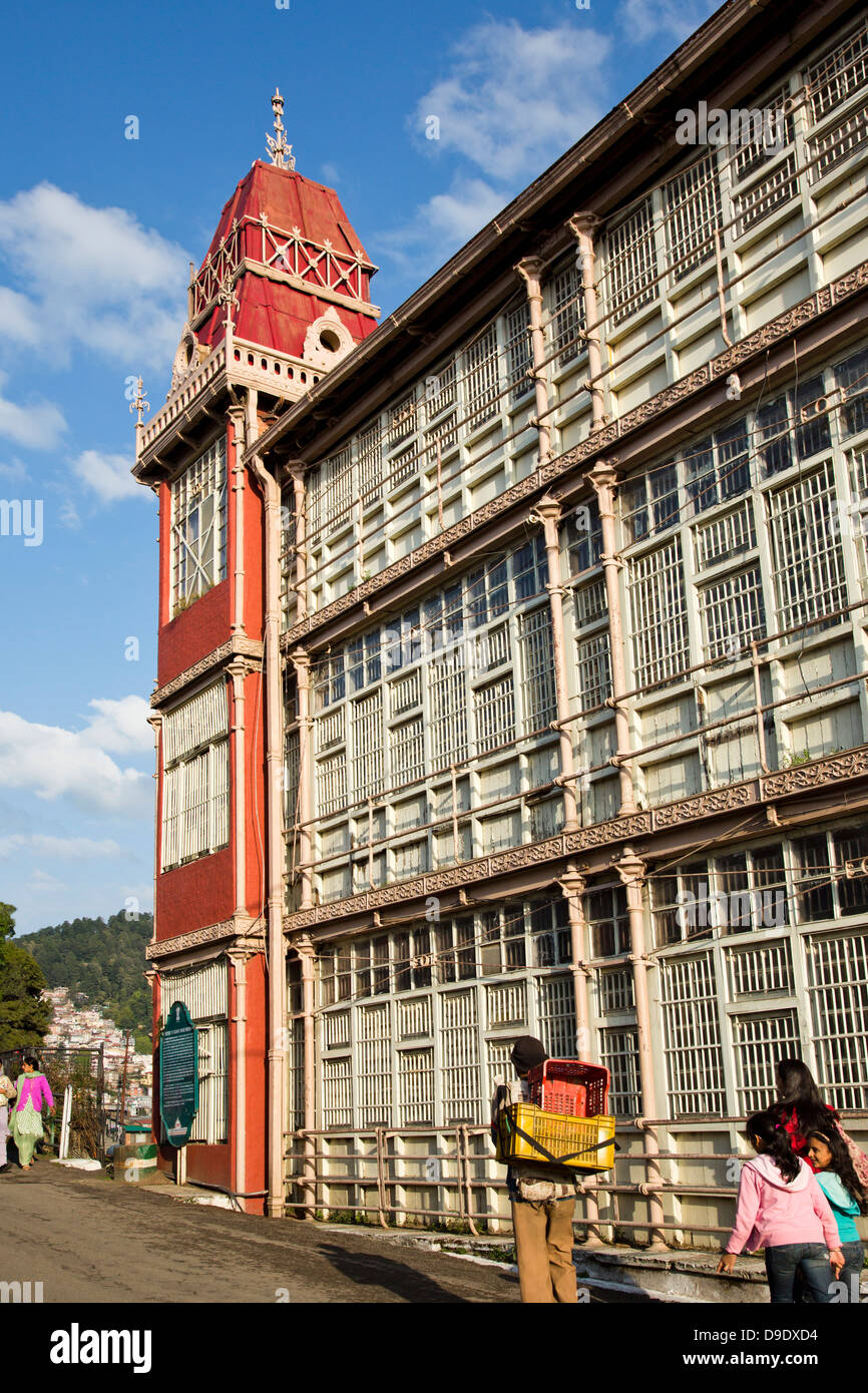 railway-board-building-in-shimla-himachal-pradesh-india-stock-photo