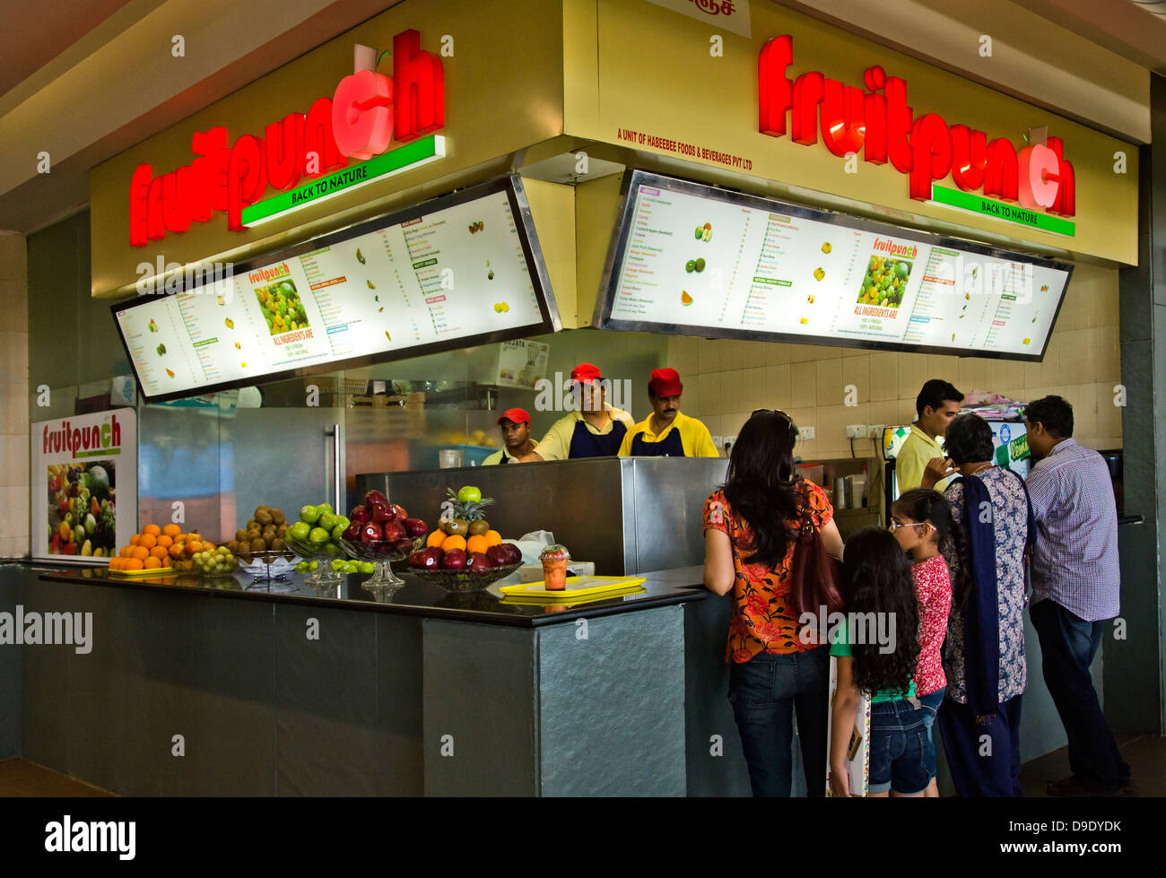 People at food court in a shopping mall, Express Avenue, Chennai, Tamil Nadu, India Stock Photo