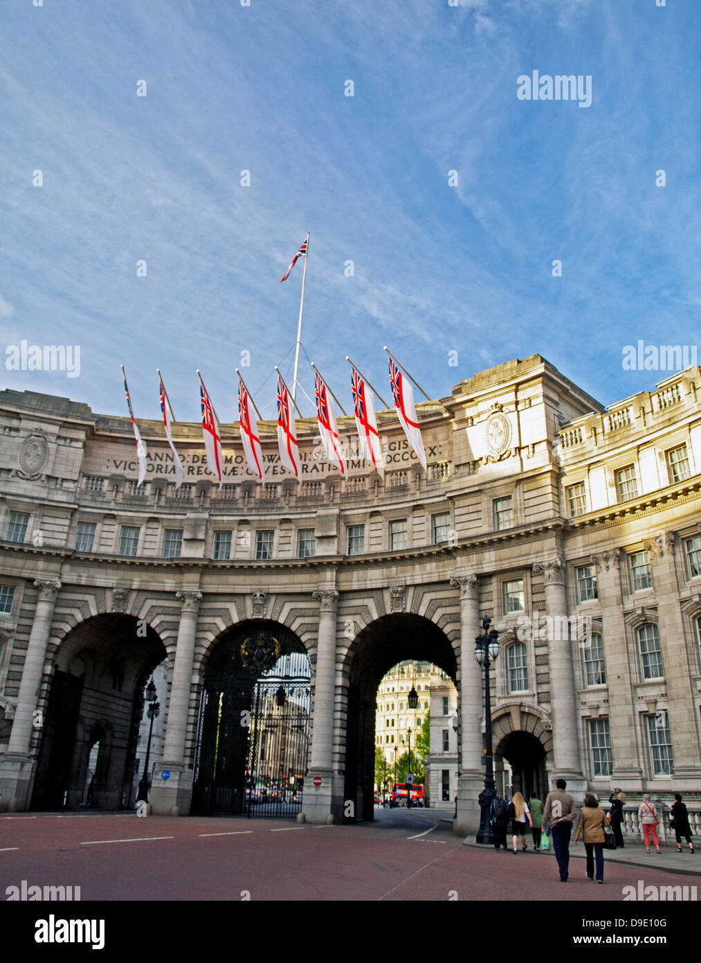 View Of Admiralty Arch A Landmark Archway Providing Road And Pedestrian Access Between The Mall 1347