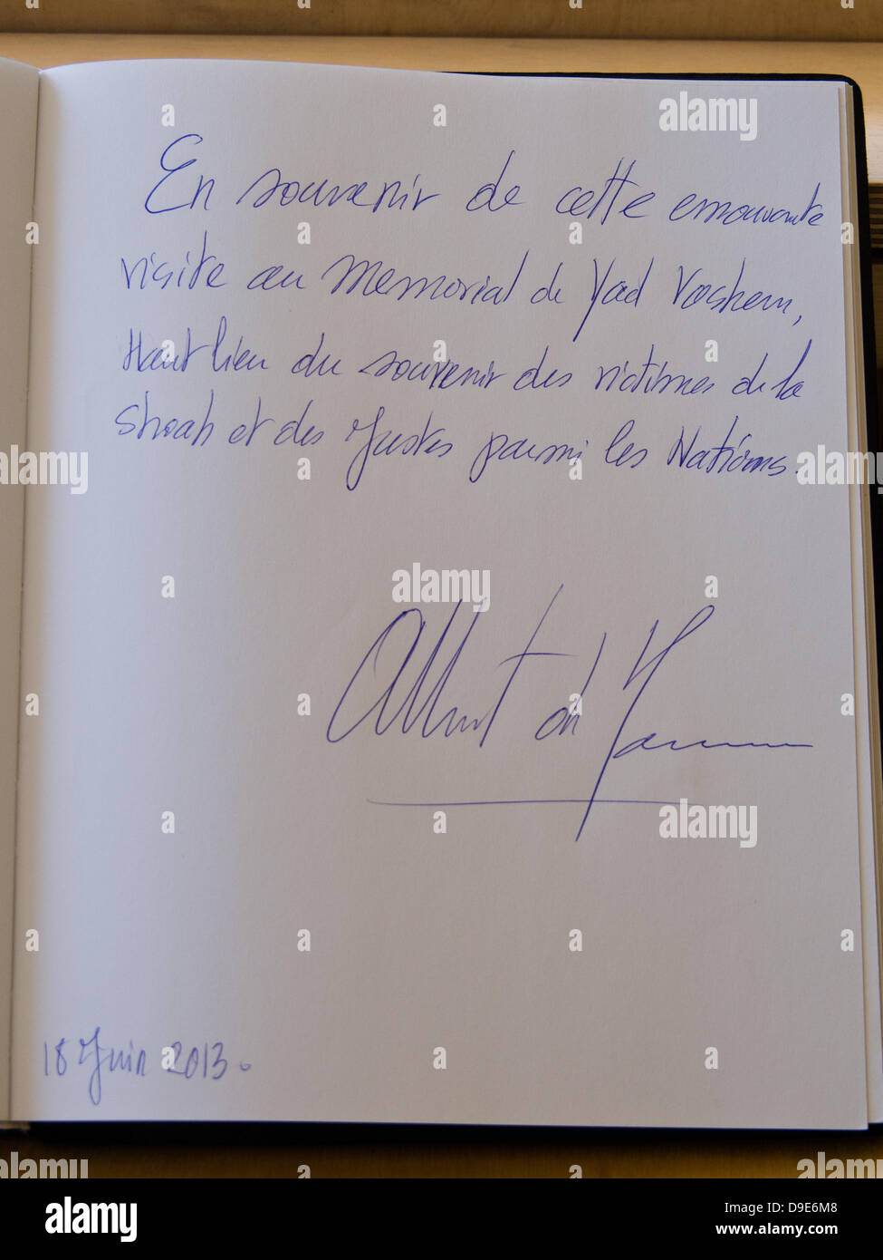 erusalem, Israel. 18-June-2013. Yad Vashem Holocaust Museum guestbook entry made by Monaco's reigning monarch, Prince Albert II, concluding his visit to Yad Vashem. Jerusalem, Israel. 18-June-2013.  Prince Albert II, reigning monarch of the Principality of Monaco, visits Yad Vashem Holocaust Museum. Prince Albert II will be taking part in the upcoming Facing Tomorrow - Israeli Presidential Conference. Credit:  Nir Alon/Alamy Live News Stock Photo