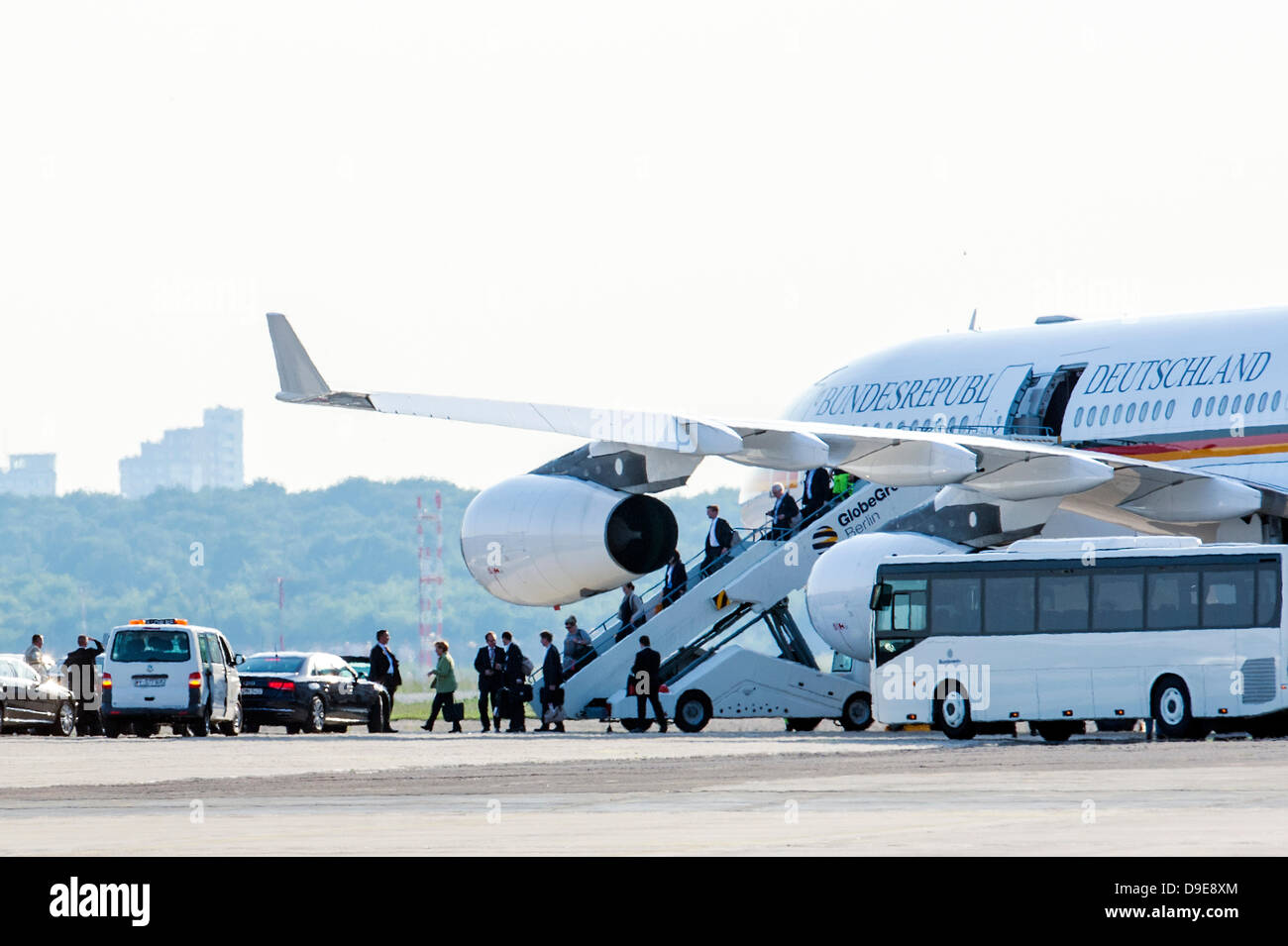 Berlin, Germany. June 18th 2013. Chancellor Angela Merkel arriving in the 'Flugbereitschaft' to Tegel Airport one hour before US President Barack Obama. Credit: Credit:  Gonçalo Silva/Alamy Live News. Stock Photo