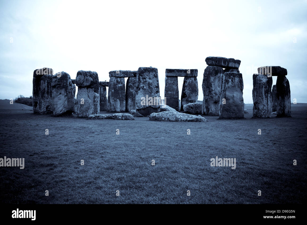 Stonehenge winter solstice hi-res stock photography and images - Alamy
