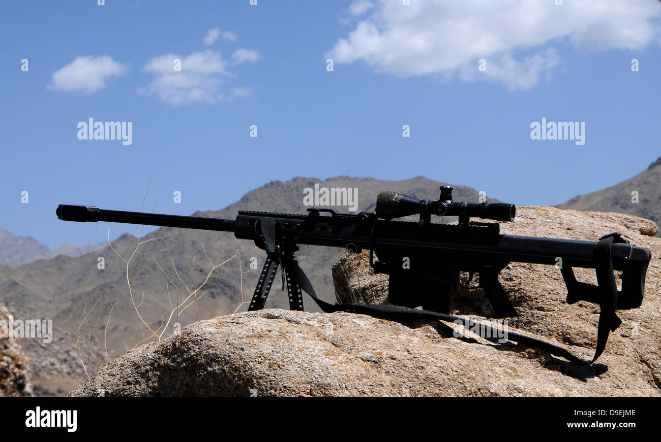 Barrett sniper rifle hi-res stock photography and images - Alamy