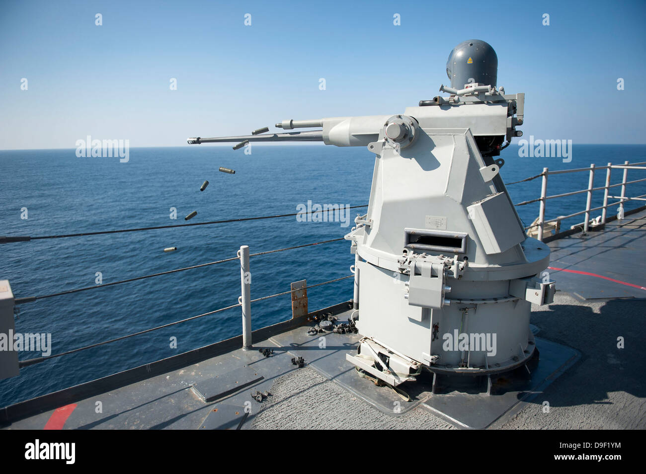 An Mk-38 machine gun system aboard USS Pearl Harbor Stock Photo - Alamy