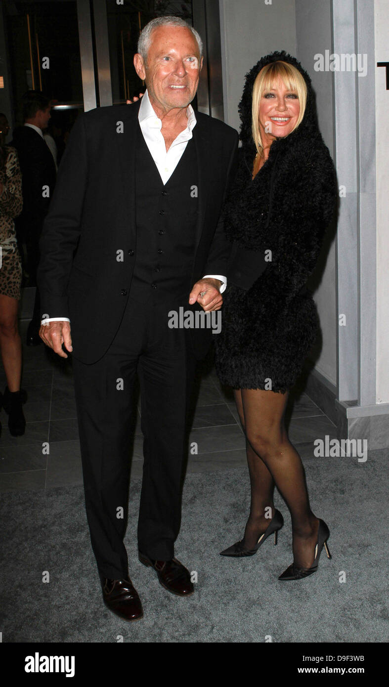 Suzanne Somers, husband at the Opening of Tom Ford Store in