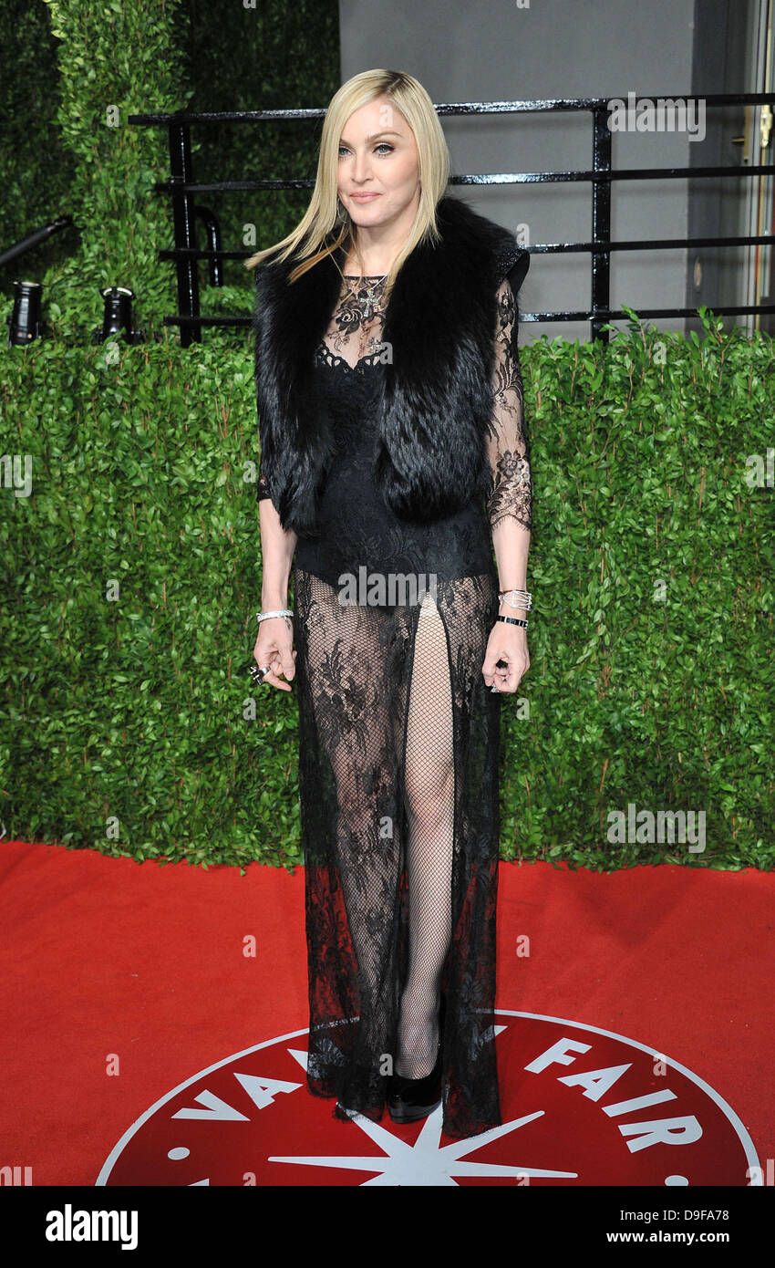 madonna-2011-vanity-fair-oscar-party-at-