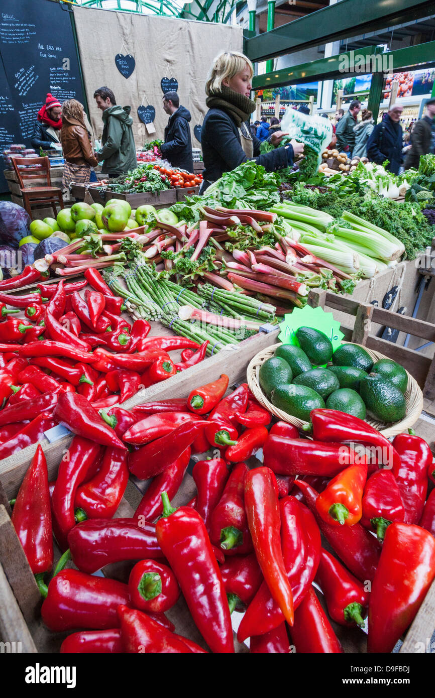 England, London, Southwark, Borough Market, Display of Chillies Stock Photo