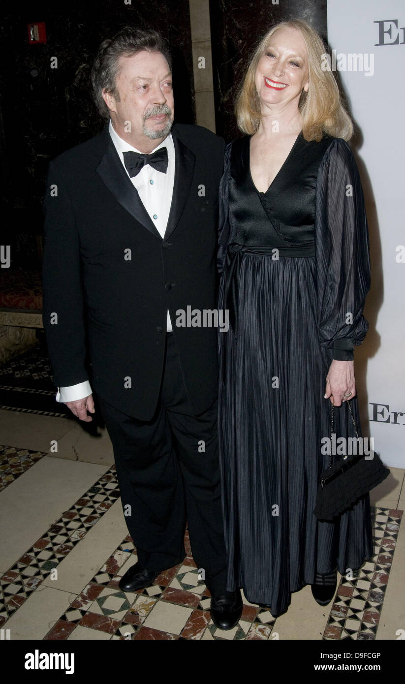 Tim Curry and Marcia Hurwitz Museum of The Moving Image Salute to Alec Baldwin at Cipriani 42nd Street New City, - 28.02.11 Stock Photo - Alamy