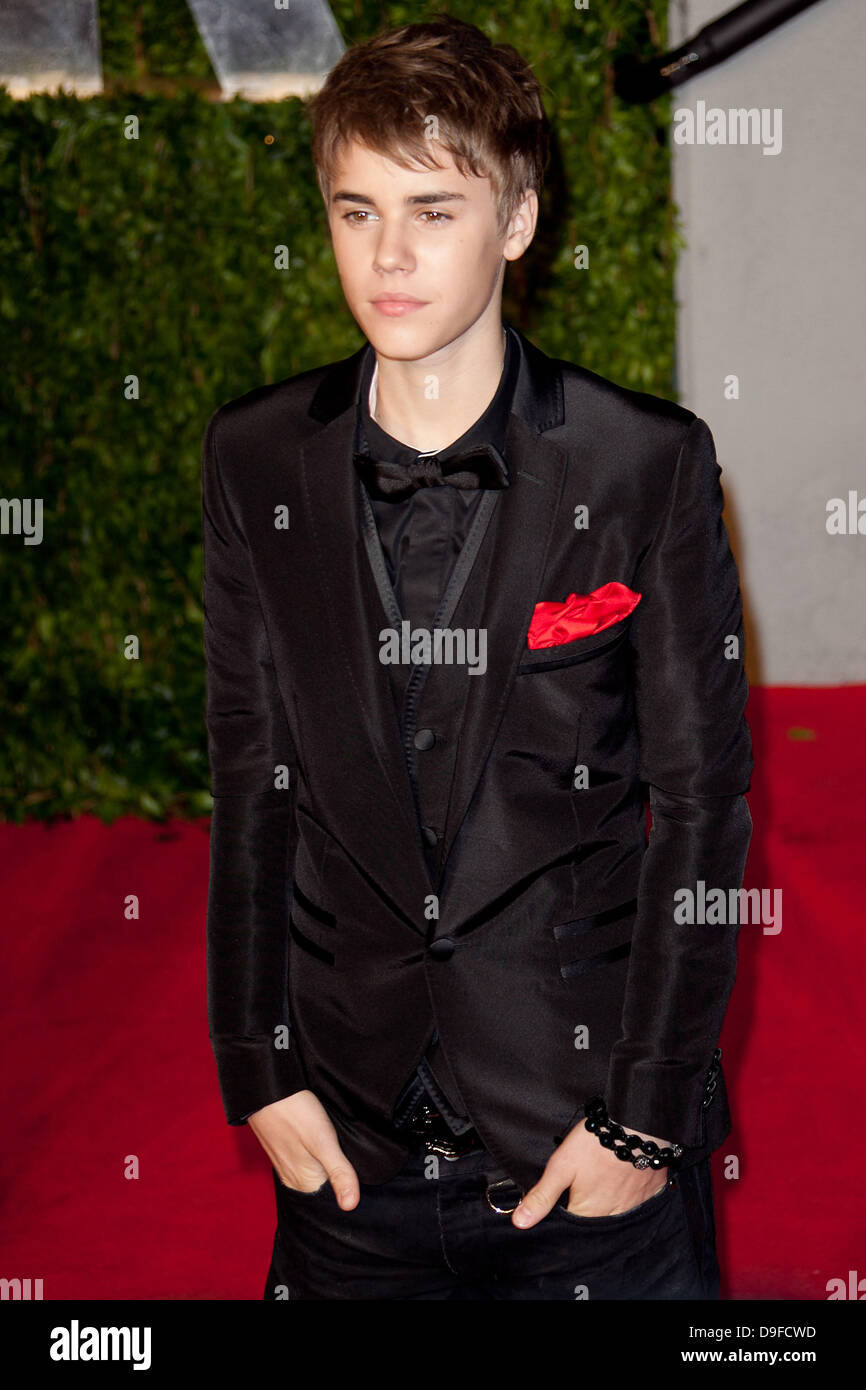 Justin Bieber 2011 Vanity Fair Oscar Party at the Sunset Tower Hotel  Hollywood, California - 27.02.11 Stock Photo - Alamy