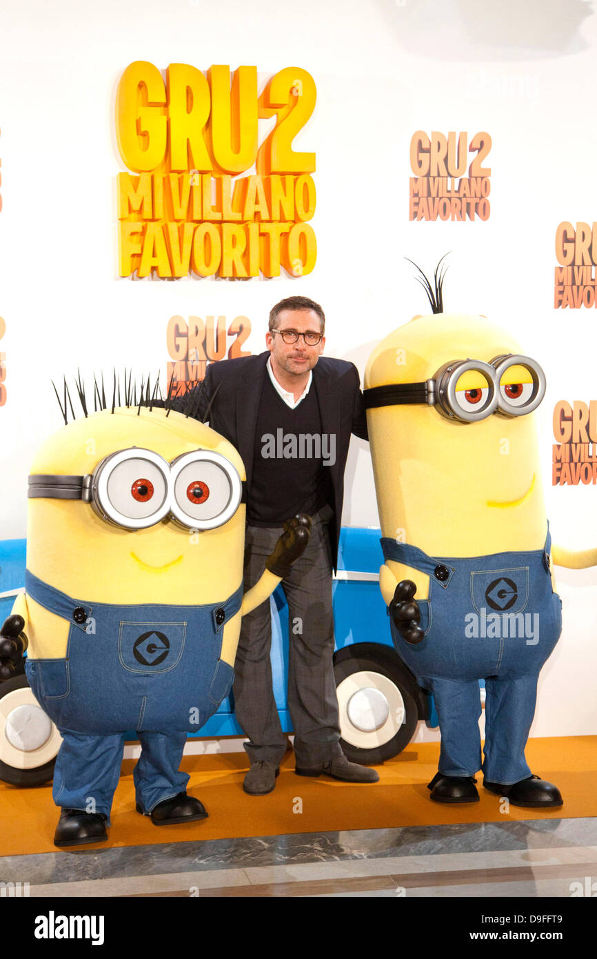 Madrid, Spain. 18th June, 2013. Actor Steve Carell attends the 'Despicable  Me 2' (Gru 2 Mi Villano Favorito) photocall at the Villamagna Hotel on June  18, 2013 in Madrid, Spain Credit: dpa